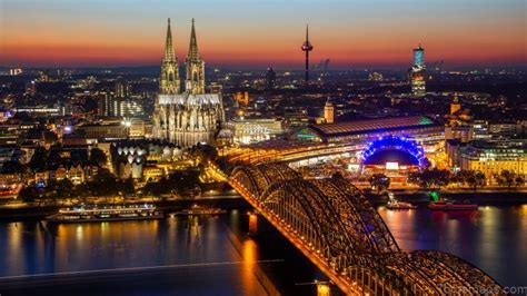 cologne tour guide
