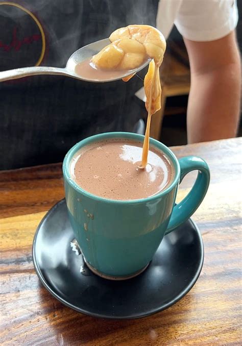 colombian hot chocolate with cheese