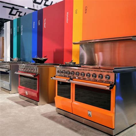 Bring new life to your kitchen with color retro kitchen appliances