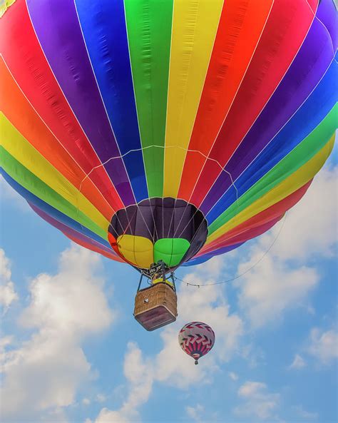 colorful hot air balloon pictures