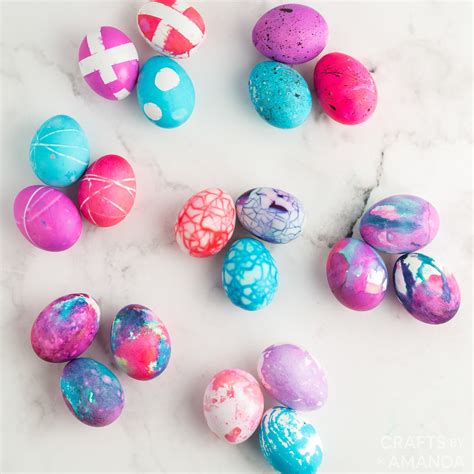 Coloring Easter Eggs With Smoke Bombs