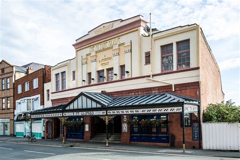 colwyn bay wetherspoons