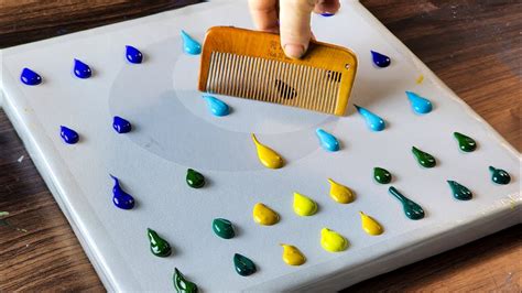 Comb Painting Technique