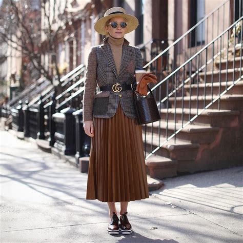 Combinar Gris Con Marron