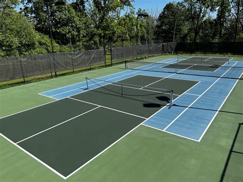 combined tennis and pickleball court