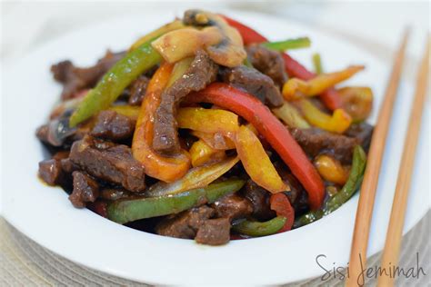Combining Beef and Sauce