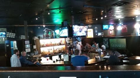 comeback sports bar and grill