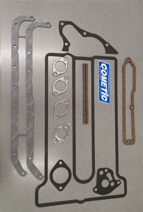 Cometic Gasket Set
