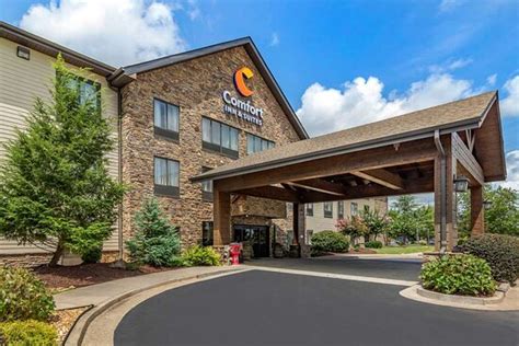 comfort inn and suites blue mountain