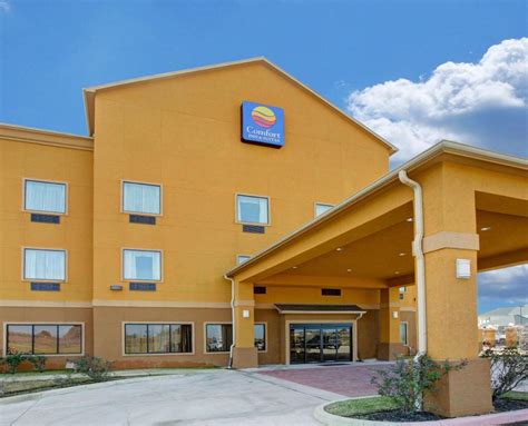 comfort inn and suites in navasota tx