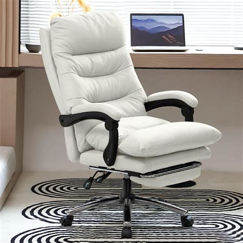 Comfortable Chair On Wheels