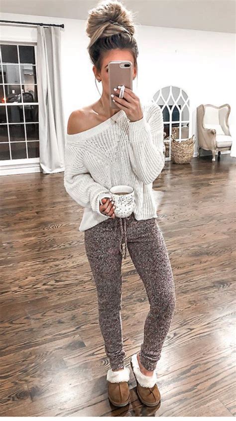 30 Cute Outfits to Wear with Pajamas/PJs to Look Lazy day
