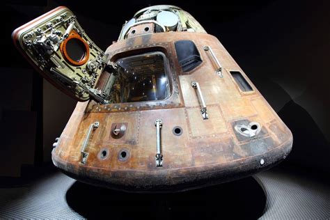 command module meaning in english