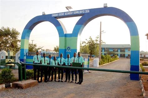 command secondary school mbiri