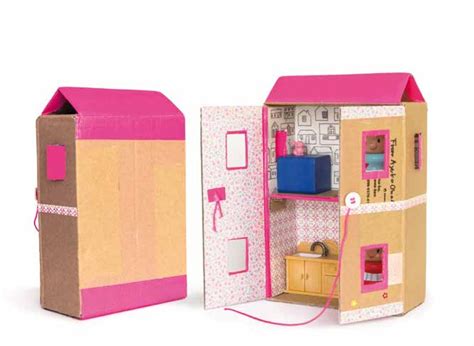 comment fabriquer une maison de poupée en carton