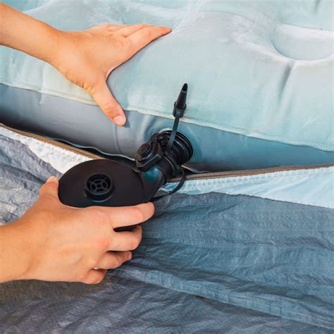 5 manières de trouver une fuite dans un matelas gonflable