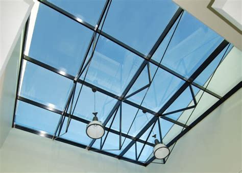 commercial skylight manufacturers