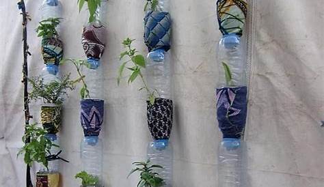 El Arte de Reciclar Jardín vertical hecho con botellas