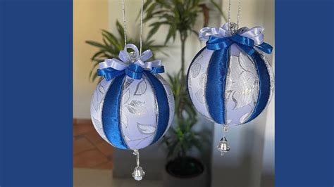 Como Decorar Con Bolas Navideas