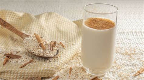 como preparar agua de avena con canela