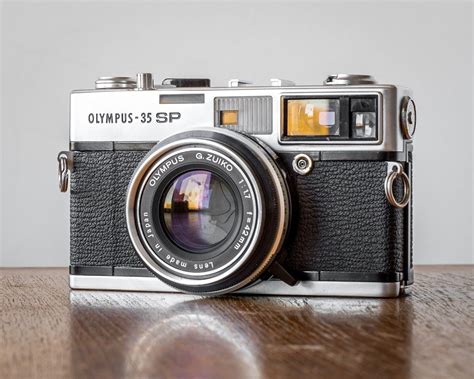 compact 35mm camera vintage