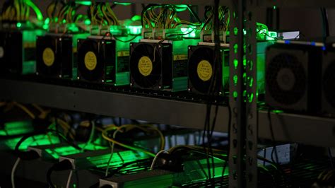 companies that build bitcoin mining rigs