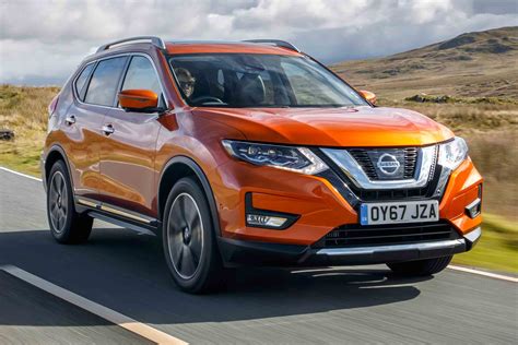 compare nissan suv models