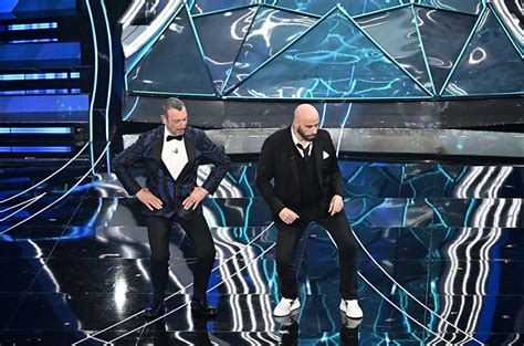 compenso john travolta sanremo 2024