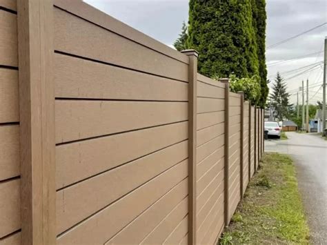 Composite Decking Used For Fencing