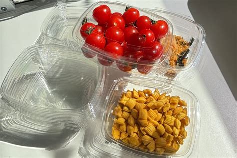 Compostable Clamshell Packaging