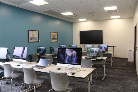 Computer Classes In Library