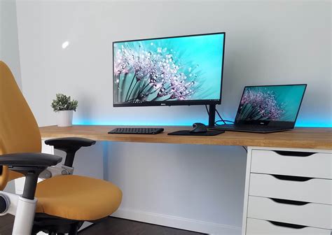 computer desk for 27 inch monitor