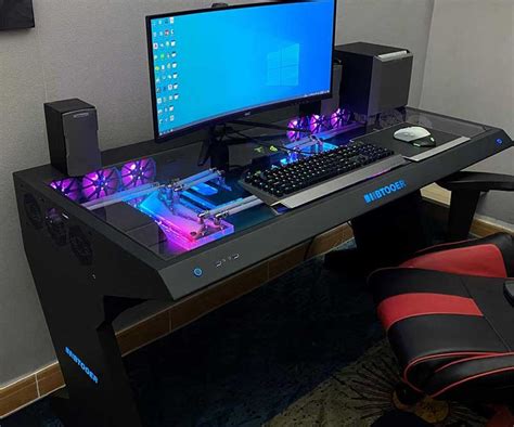 Computer In Desk Case