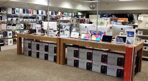 computer store dallas