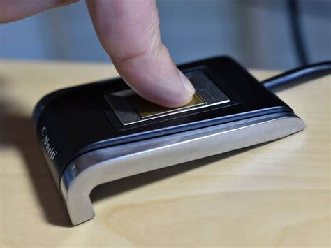 computers with fingerprint readers