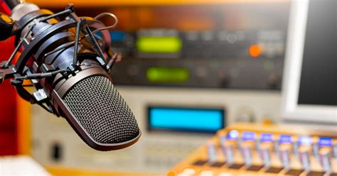Comunicadores Se Unen En La Radio Y En Las Redes En Con Cierto Sentido