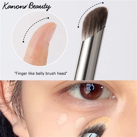Concealer Fluffy Brush