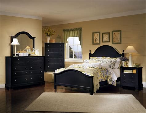 Discontinued Bassett Bedroom Furniture