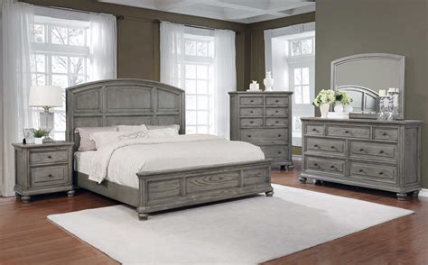 Gray Wood Bedroom Furniture Set