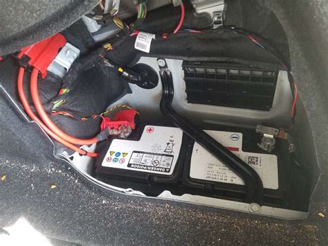 Location Of Bmw X5 Battery