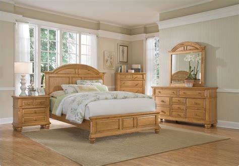 Solid Pine Wood Bedroom Furniture