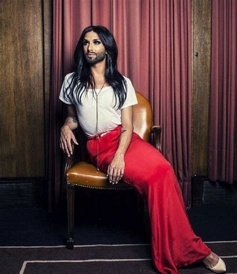 conchita wurst skirt