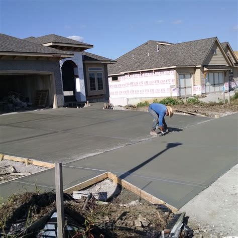 Concrete Driveway Repair: Tips For A Perfect Fix
