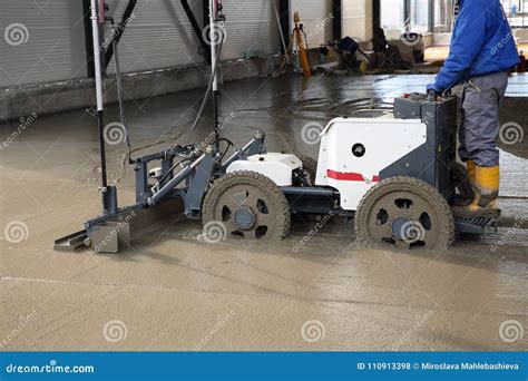 concrete leveler machine