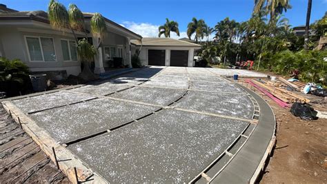concrete maui