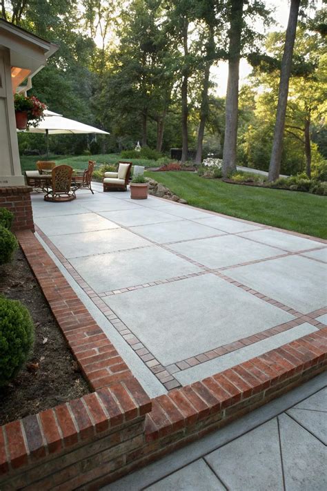concrete patio border