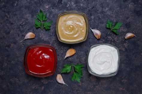 condiment sometimes mixed with mayonnaise