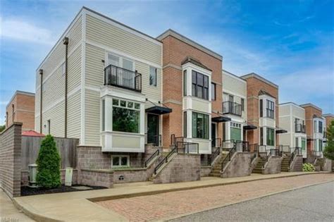 Condo Hudson Ohio