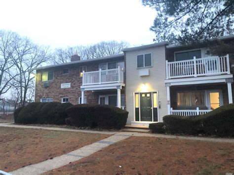 Condo In Central Islip