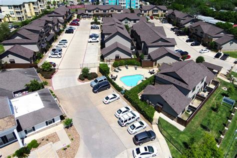 Condos In Bryan